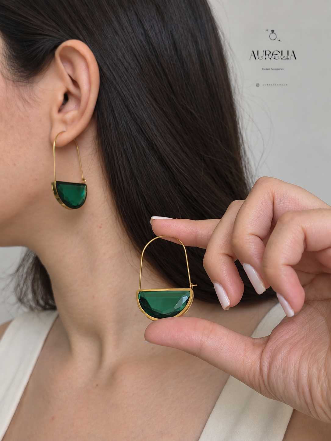 گوشواره سواروسکی طلایی با سنگ سبز